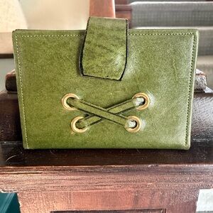 VTG 70s Prince Gardner Olive Green Leather Wallet